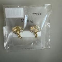 Meing 花束モチーフ イヤリング