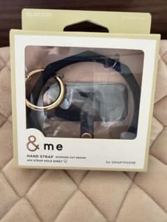 ELECOM &me ハンドストラップ ブラックのサムネイル