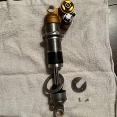Öhlins TTX22M.2 Coilリアショック230×60※スプリング無し Öhlins TTX22M.2 Coilリアショック230×60※スプリング無し - メルカリ