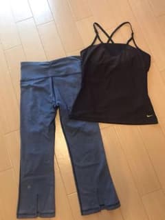 ヨガウェア　上下セット（NIKE ルルレモン）のサムネイル