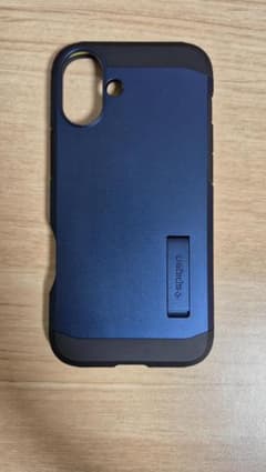 Spigen iPhone16Plusケース　TOUGH ARMORのサムネイル