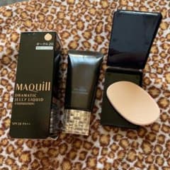 マキアージュドラマティックジェリーリキッドのサムネイル