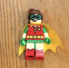 【正規品】LEGO バッドマン ロビン ミニフィグ デュアルフェイス マント付きのサムネイル