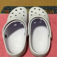 ポテトママさま専用…白のクロックスのサムネイル