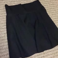 レトロガール☆.。.:*黒スカートのサムネイル