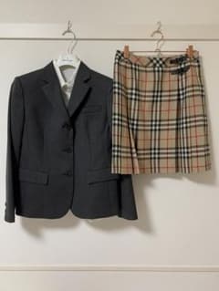 美品　バーバリー　卒業式　セットアップのサムネイル