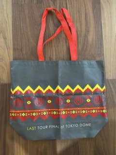 UVER world LAST TOUR FINAL グッズ バッグのサムネイル