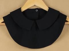 【値下げしました】付け襟　黒のサムネイル