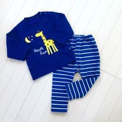 うめぼし様専用 ★着用1回のみ★kids ワッペン付きルームウェアのサムネイル
