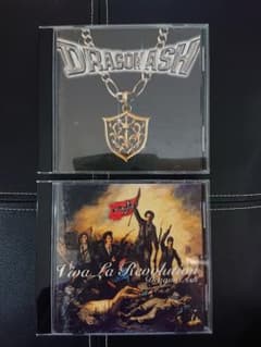 「LILY OF DA VALLEY」「VIVA LA REVOLUTION」のサムネイル