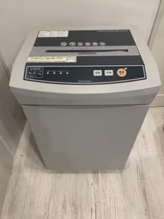 アイリスオーヤマ オフィスシュレッダー OF318 グレー - メルカリ