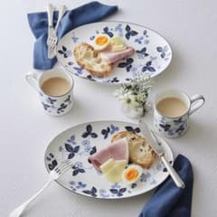  ストロベリー インクブルー プレート2枚　茶碗2セット WEDGWOOD ストロベリー インクブルー プレート2枚 茶碗2セット - メルカリ