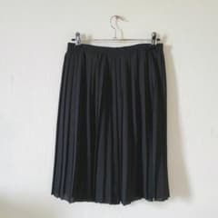 【新品】ユニクロ☆プリーツスカートのサムネイル