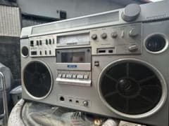 ジャンクHITACHI パディスコTRK-8600RM ラジオカセットレコーダー 