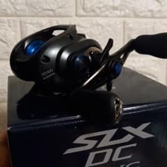 シマノ　SLX  DC  70XG  美品のサムネイル