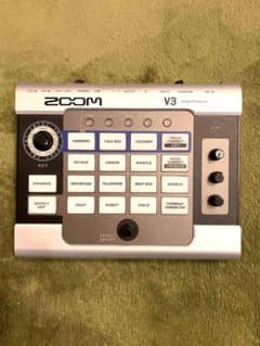 【特価】ZOOM ( ズーム ) / V3 ボーカルエフェクター (未使用品)のサムネイル