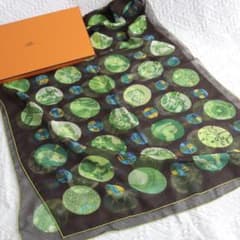 エルメス POIS DE SOIE カレ シフォン スカーフ ストール エルメス POIS DE SOIE カレ シフォン スカーフ ストール - メルカリ