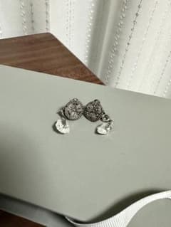 [もんじろう] イヤリング　2way アクセサリー　ヴィンテージボタン