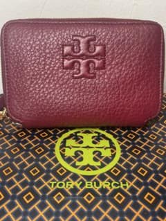 新品未使用】TORY BURCH ラウンドジップ 財布 ボルドーカラー - メルカリ
