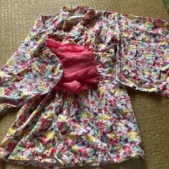 【美品】花柄の浴衣 女の子のサムネイル