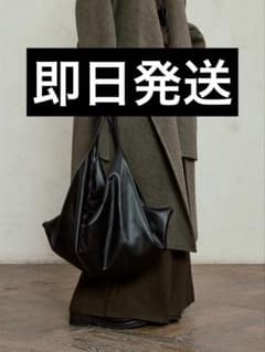 バッグ SUNYVONNE archive shoulder bag y2k 00s SUNYVONNE archive shoulder bag y2k 00s - メルカリ