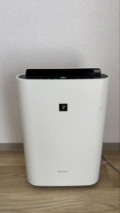 SHARP 空気清浄機 KC-L50-W 2021年製のサムネイル