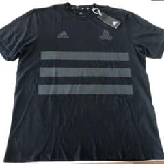 adidas アディダス Tシャツのサムネイル