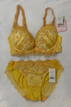 チュチュアンナ ブラジャーショーツセット E65/Mサイズ イエローのサムネイル