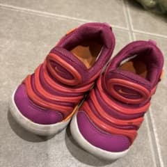NIKE DYNAMO FREE キッズ スニーカーのサムネイル
