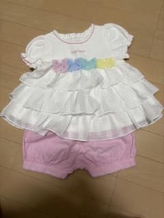 フリルリボン付きベビー服のサムネイル