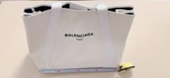 BALENCIAGA   ホワイト　トートバッグのサムネイル