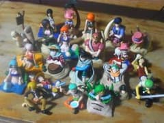 ６６％オフ　ワンピースミニフィギュアたくさんセット　３００円のサムネイル