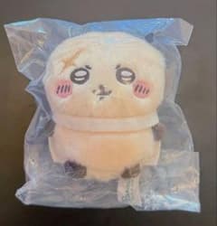 ちいかわ　おすわりぬいぐるみ2 (ラッコ)のサムネイル