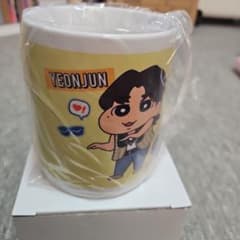 영준 크레용 신짱 콜라보레이션 머그컵 세트