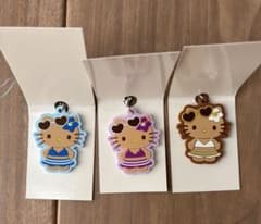 日焼けキティ　ラバーストラップのサムネイル