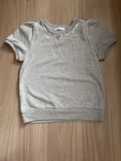 グレー ビーズ装飾 半袖Tシャツ Mサイズのサムネイル