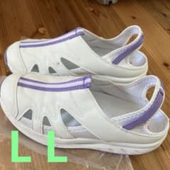 ナースシューズ　船底のサムネイル