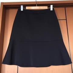 美品 23区ネイビースカート！のサムネイル