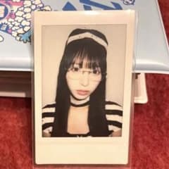 塩川莉世　チェキ撮り下ろし分　2枚セットのサムネイル