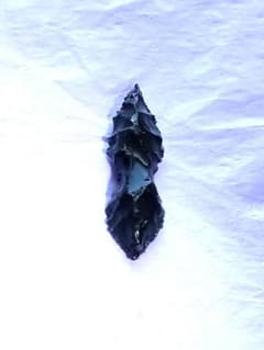 ∞ 異型 石器 d 石鏃 黒曜石 模写 - メルカリ