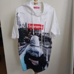 Supreme フード付き Tシャツのサムネイル