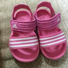 adidas★アディダス★子供用サンダル★のサムネイル