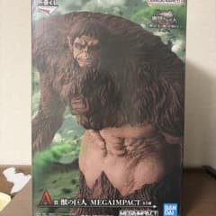 一番くじ 進撃の巨人 A賞 獣の巨人 フィギュア - メルカリ