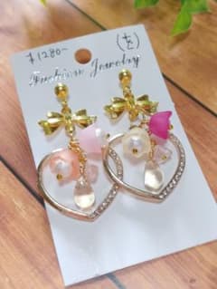 お姫様✤ハート✤可愛い♡ピアスのサムネイル