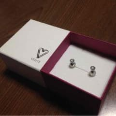 値下げ VERITE ベリテ プラチナピアスのサムネイル