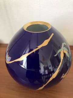 ルリ春蘭•花瓶 IBCオンラインショップ / ルリ春蘭 花瓶【香蘭社】|kr|b4|