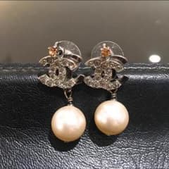CHANEL ピアスのサムネイル