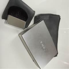 ファンデーションのサムネイル