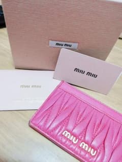 miumiu　パスケース/カードケースのサムネイル