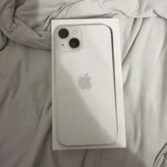 Apple iPhone 14本体 ホワイトのサムネイル